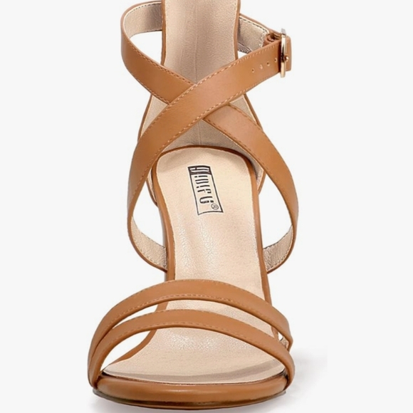 Elegant Tan Strappy Heels W/3in Heel. Size 9, New In Box And Dust Bags - Picture 6 of 9